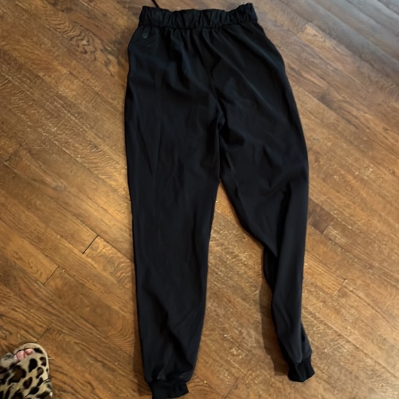 Lululemon stretch high rise joggers - Picture 8 of 9